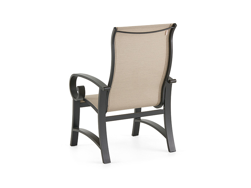 Alumínio bronze envelhecido Solstice com cadeira de jantar tipo sling